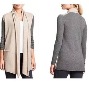 🔴5 for $40 SALE Athleta Casmalia Sweater Wrap, Oatmeal Heather/Grey size Small